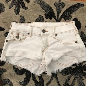 White true religion shorts